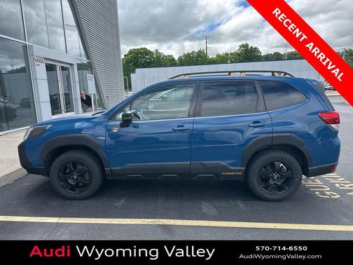 Geyser Blue 2022 Subaru Forester Wilderness