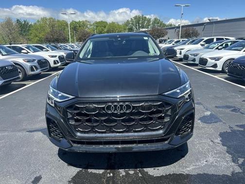 2025 Audi Q8 55 Premium Plus