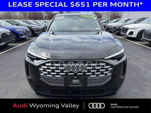 Mythos Black Metallic 2025 Audi Q5 Premium TFSI quattro S tronic