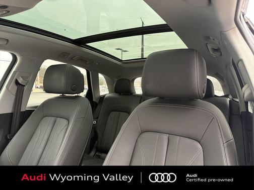 2023 Audi Q5 40 Premium Plus