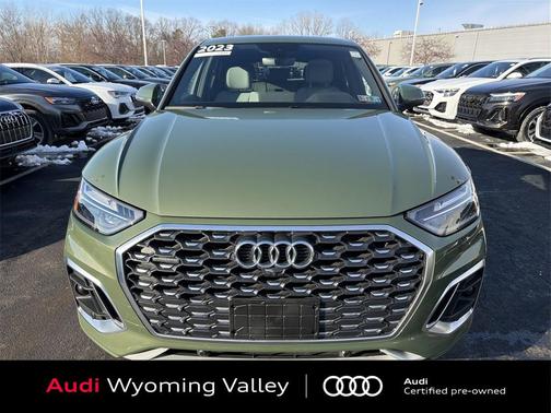 2023 Audi Q5 45 S line Premium Plus