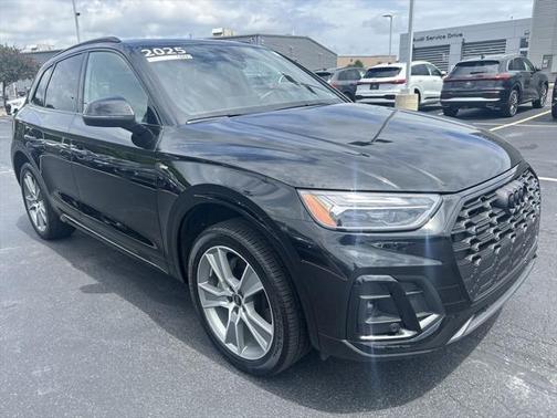2025 Audi Q5 45 S line Premium