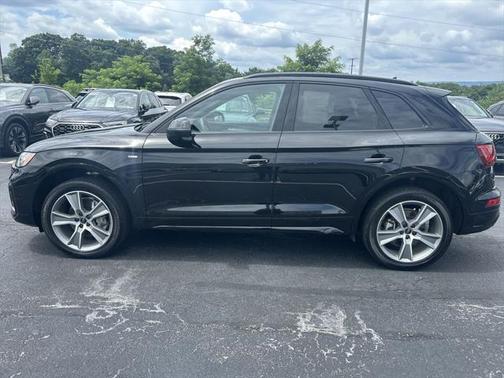 2025 Audi Q5 45 S line Premium