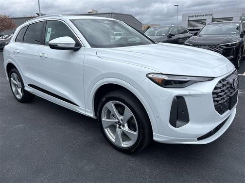 2025 Audi Q5 Premium Plus