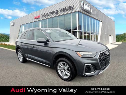 2022 Audi Q5 45 S line Premium