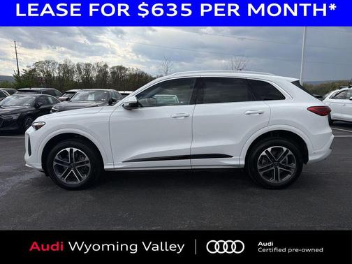 Arkona White 2025 Audi Q5 Premium TFSI quattro S tronic