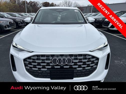 Arkona White 2025 Audi Q5 Premium TFSI quattro S tronic