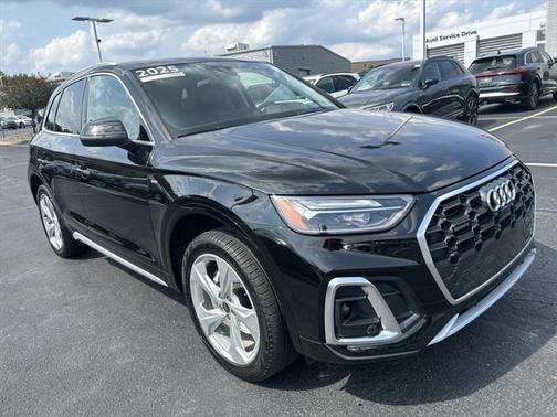 2025 Audi Q5 45 S line Premium Plus