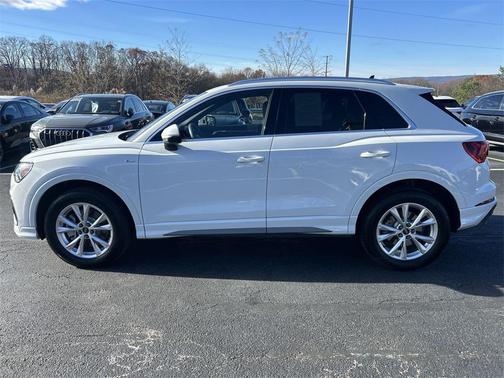 2025 Audi Q3 45 S line Premium Plus