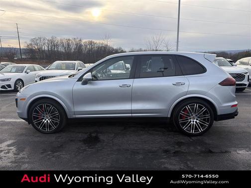 2016 Porsche Cayenne Turbo S