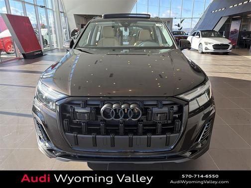 2026 Audi Q7 55 Premium Plus