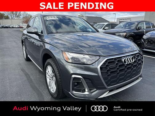 2023 Audi Q5 45 S line Premium
