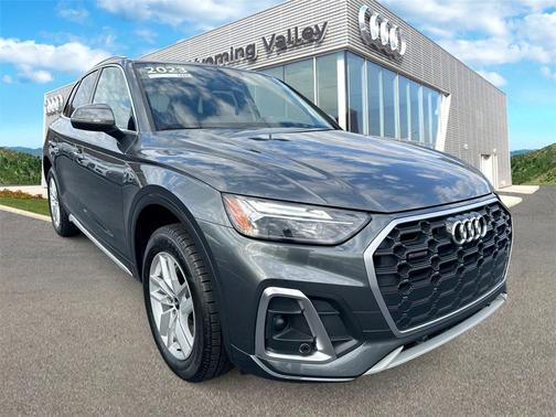 2023 Audi Q5 45 S line Premium