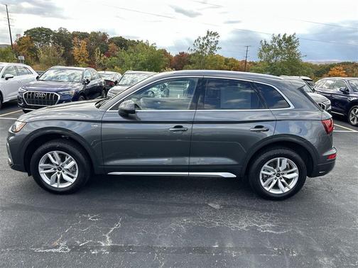 2023 Audi Q5 45 S line Premium