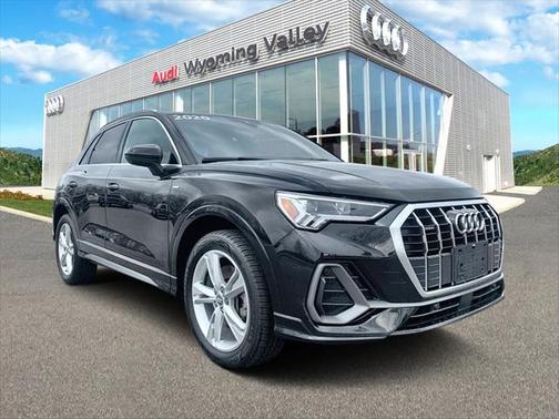 Mythos Black Metallic 2020 Audi Q3 45 S line Premium Plus