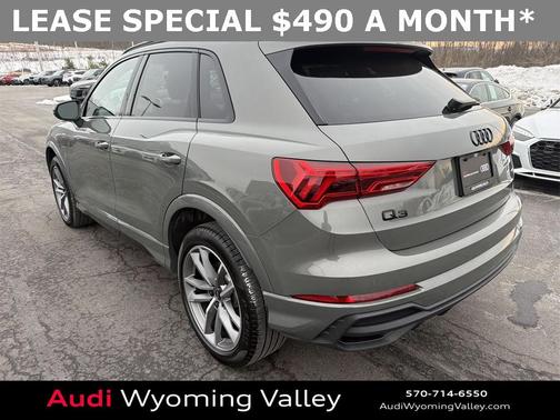 2025 Audi Q3 Premium 45 TFSI S line quattro Tiptronic