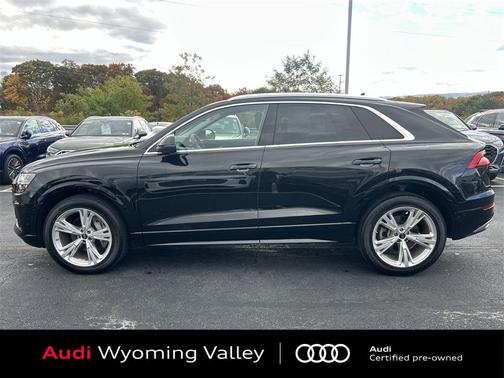 2023 Audi Q8 55 Premium Plus