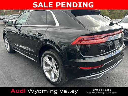 2023 Audi Q8 55 Premium Plus