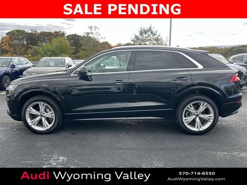 2023 Audi Q8 55 Premium Plus