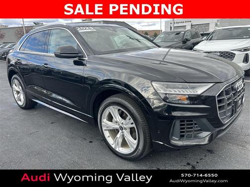 2023 Audi Q8 55 Premium Plus