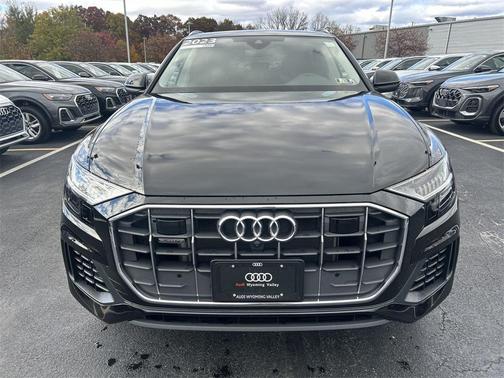 2023 Audi Q8 55 Premium Plus