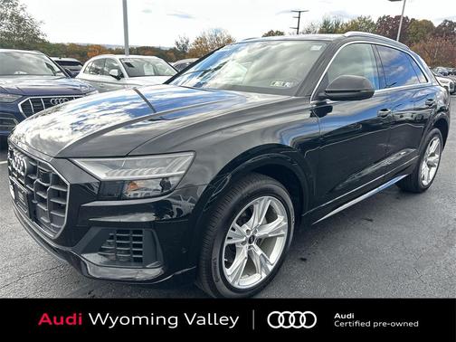 2023 Audi Q8 55 Premium Plus