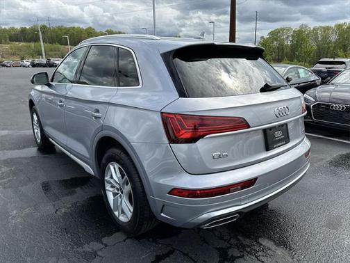 2022 Audi Q5 45 S line Premium