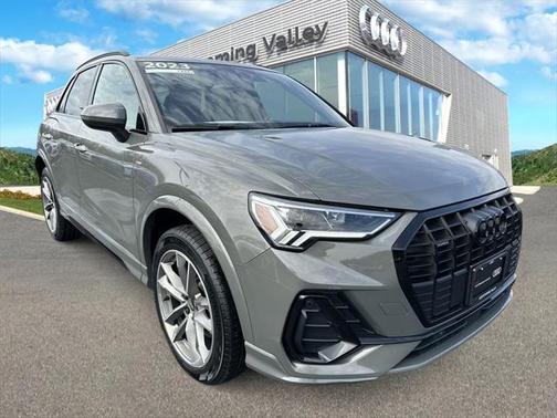 2023 Audi Q3 45 S line Premium Plus