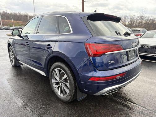 2023 Audi Q5 45 S line Prestige