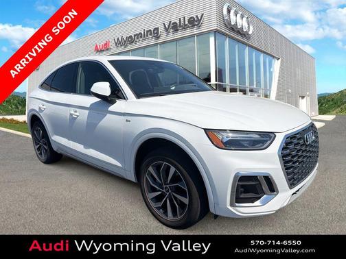 Ibis White 2023 Audi Q5 45 S line Premium Plus
