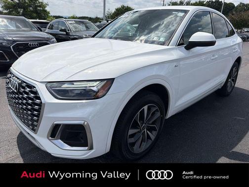 Ibis White 2023 Audi Q5 45 S line Premium Plus