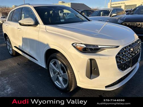 2025 Audi Q5 Premium Plus TFSI quattro S tronic