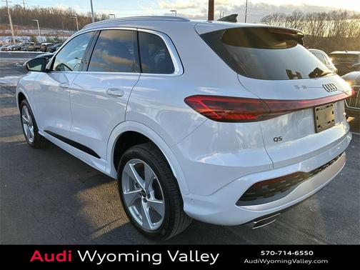 2025 Audi Q5 Premium Plus TFSI quattro S tronic