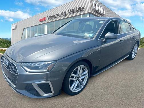 2023 Audi A4 45 S line Premium