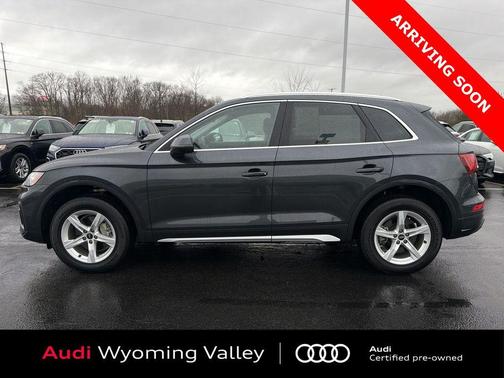 2023 Audi Q5 40 Premium