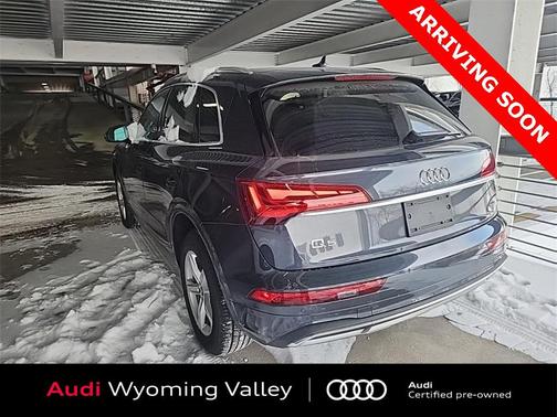 2023 Audi Q5 40 Premium