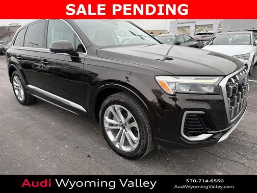 2025 Audi Q7 45 Premium Plus