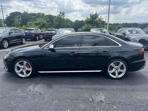 2023 Audi S4 Premium Plus TFSI quattro Tiptronic