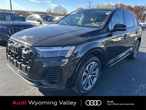 2025 Audi Q7 45 Premium