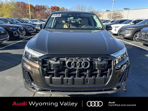 2025 Audi Q7 45 Premium