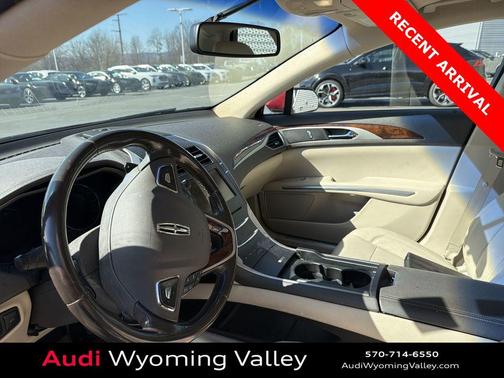 2016 Lincoln MKZ Base