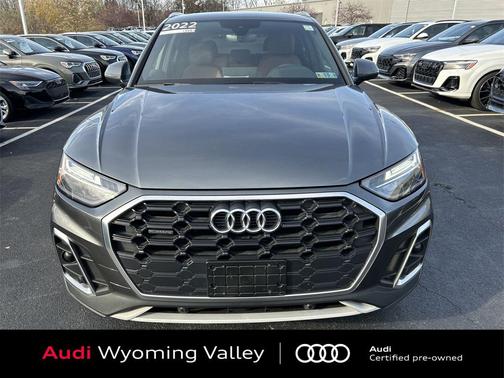 2022 Audi Q5 45 S line Premium