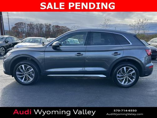 2022 Audi Q5 45 S line Premium