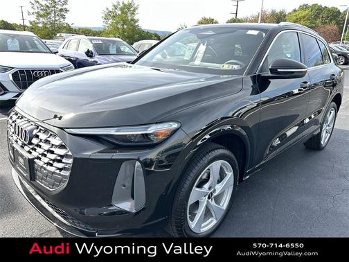 2025 Audi Q5 Premium Plus TFSI quattro S tronic