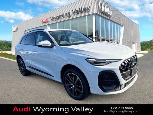 Glacier White Metallic 2026 Audi Q5 Premium Plus TFSI quattro S tronic