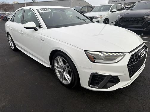 2023 Audi A4 45 S line Premium Plus