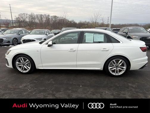 2023 Audi A4 45 S line Premium Plus