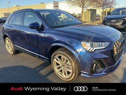 2025 Audi Q3 Premium 45 TFSI S line quattro Tiptronic