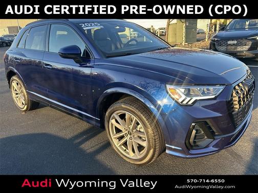 2025 Audi Q3 Premium 45 TFSI S line quattro Tiptronic