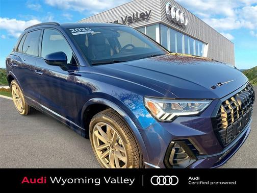 2025 Audi Q3 Premium 45 TFSI S line quattro Tiptronic